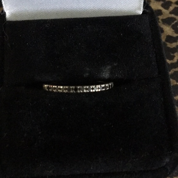 Black Diamond Band 🖤🖤🖤 - Picture 2 of 4